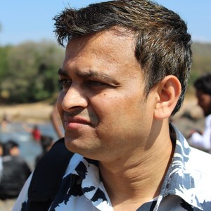 Sathish R's avatar