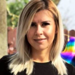 Daniela Ene's avatar